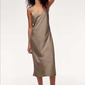 Wilfred Free Slip Dress